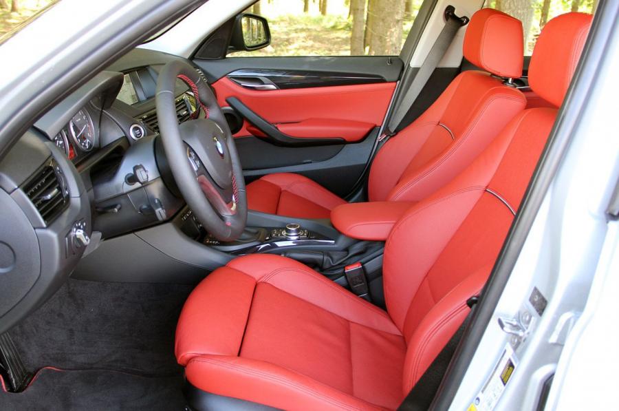 BMW X1 2013 года  (фото 28 из 177)